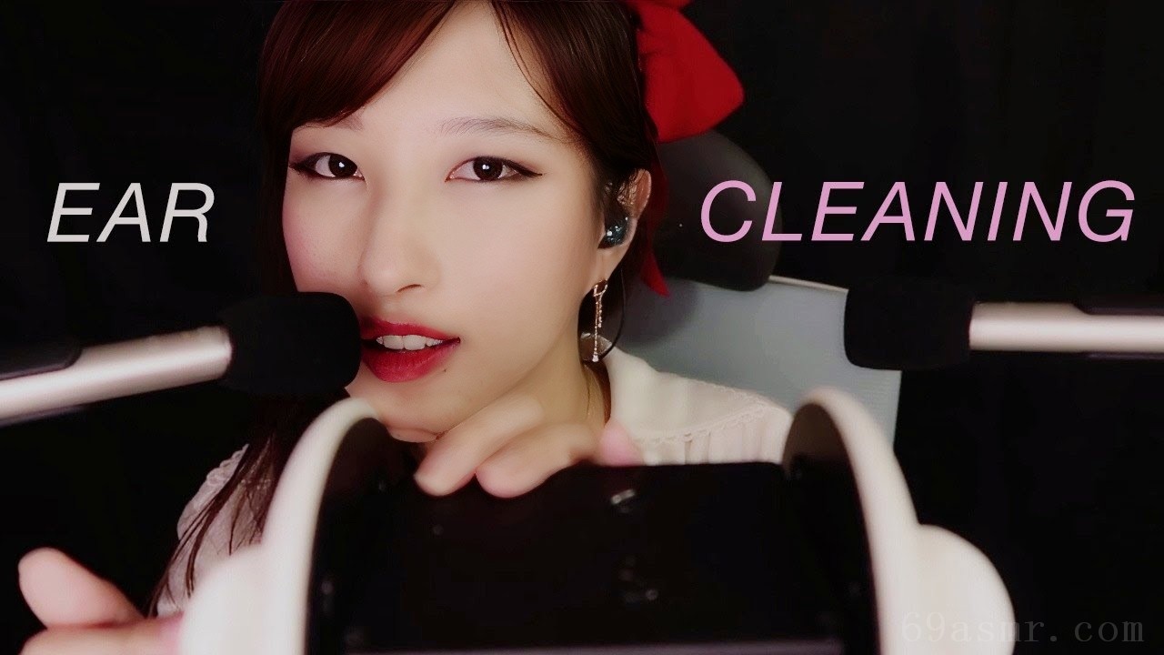 ASMR。用厚金属耳塞清洁耳朵(耳语)