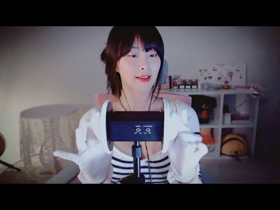 ASMR l Let's Ear 消毒