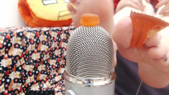 肉淼淼ASMR-肉肉的肥脚脚为你耳边按摩_0